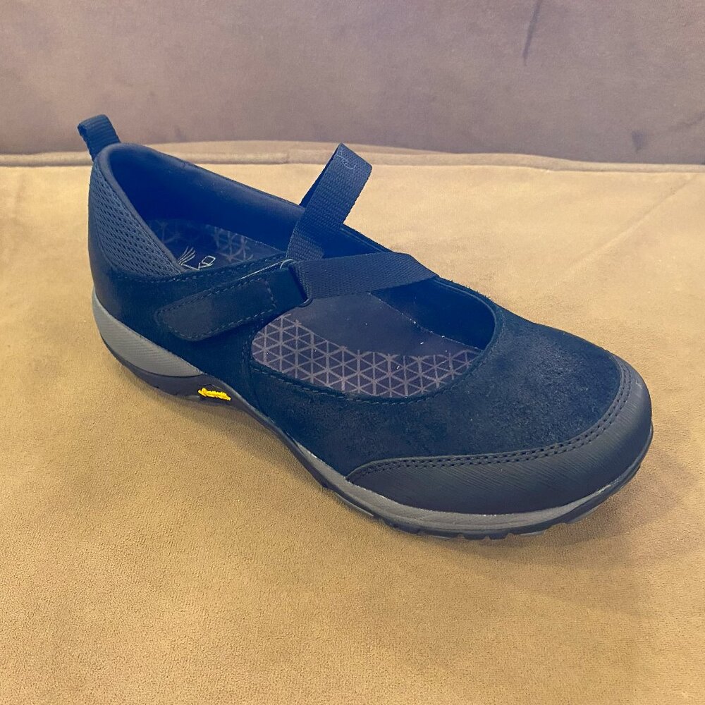 Dansko - Primrose Black Burnished Suede - Multiple Sizes (NEW W/ BOX)
